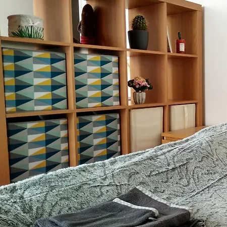 *lost In Paris* Calm, Cozy, Comfortable